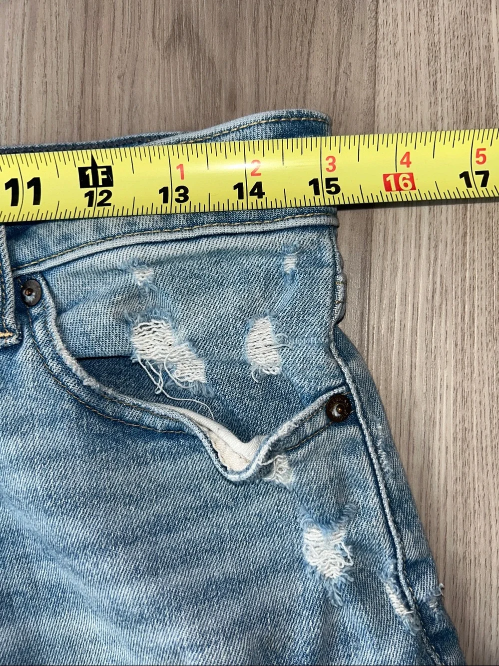 American Eagle Next Level Airflex Distressed Denim Men's/Unisex Shorts 30 Blue